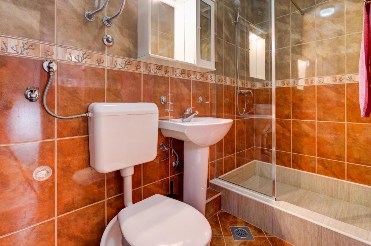 Apartments Vesna Тиват Экстерьер фото