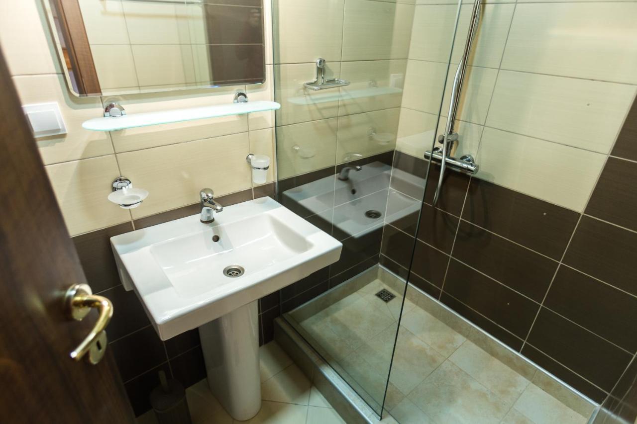 Apartments Vesna Тиват Экстерьер фото
